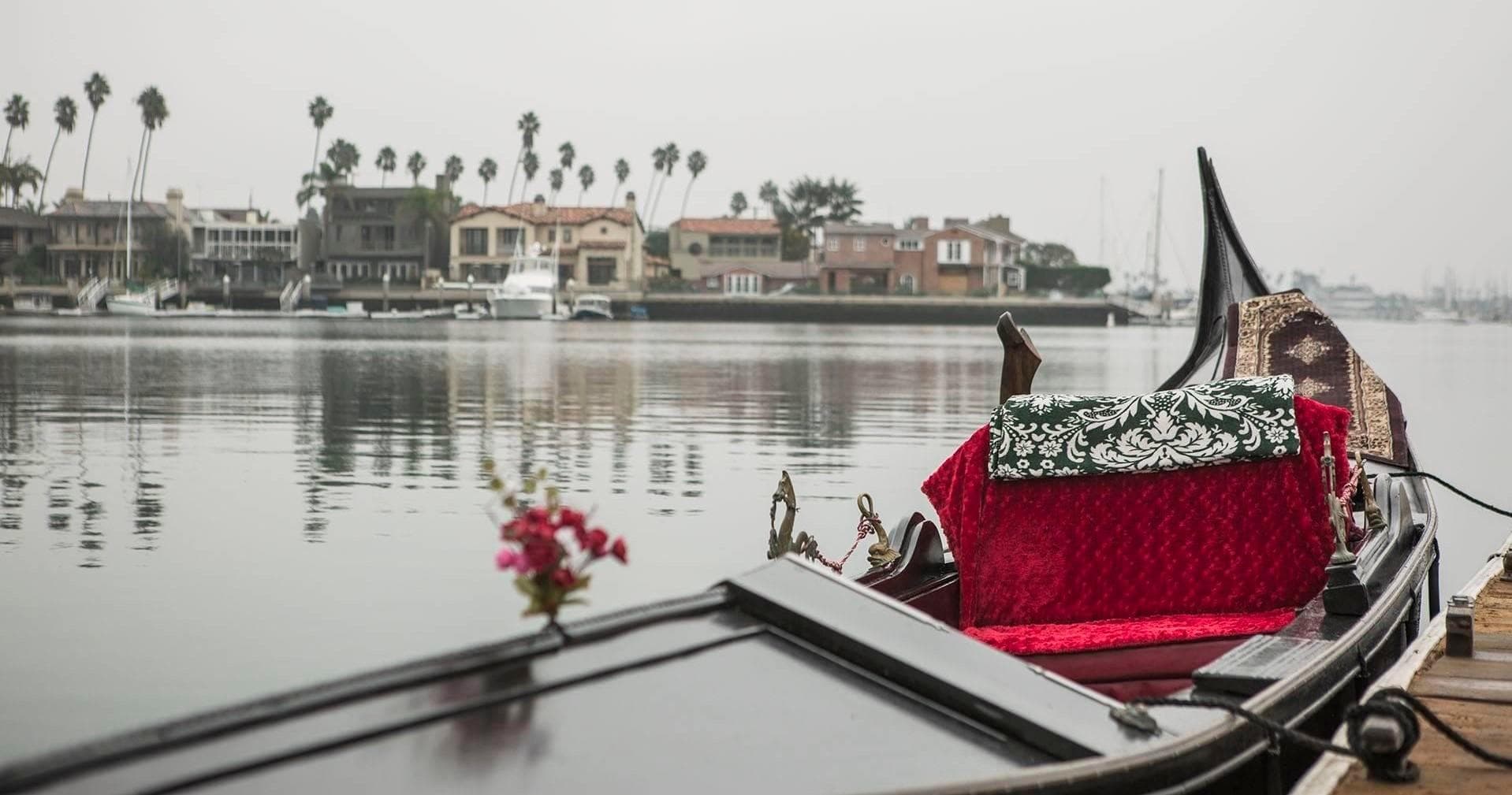 Traditional Gondola Cruise