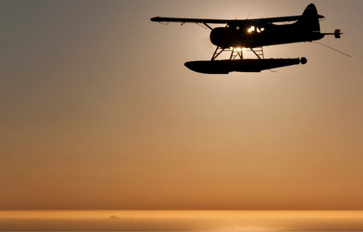 Sunset Champagne Seaplane Tour