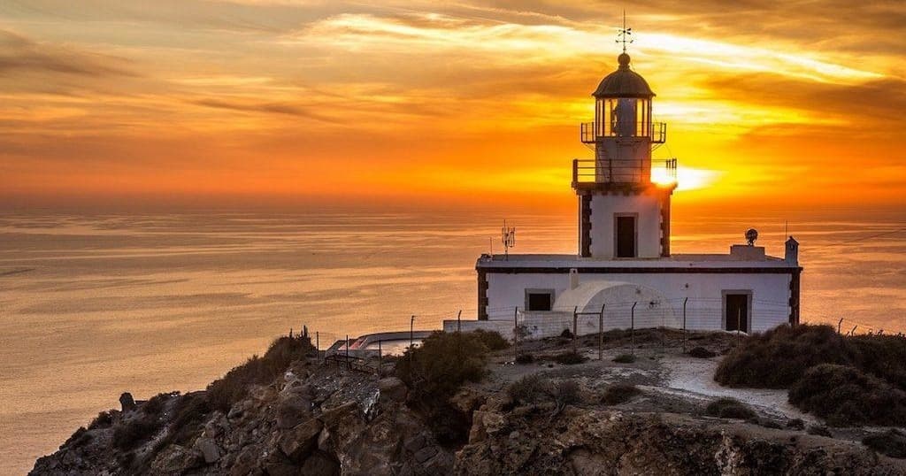 Santorini Private Sightseeing Tour