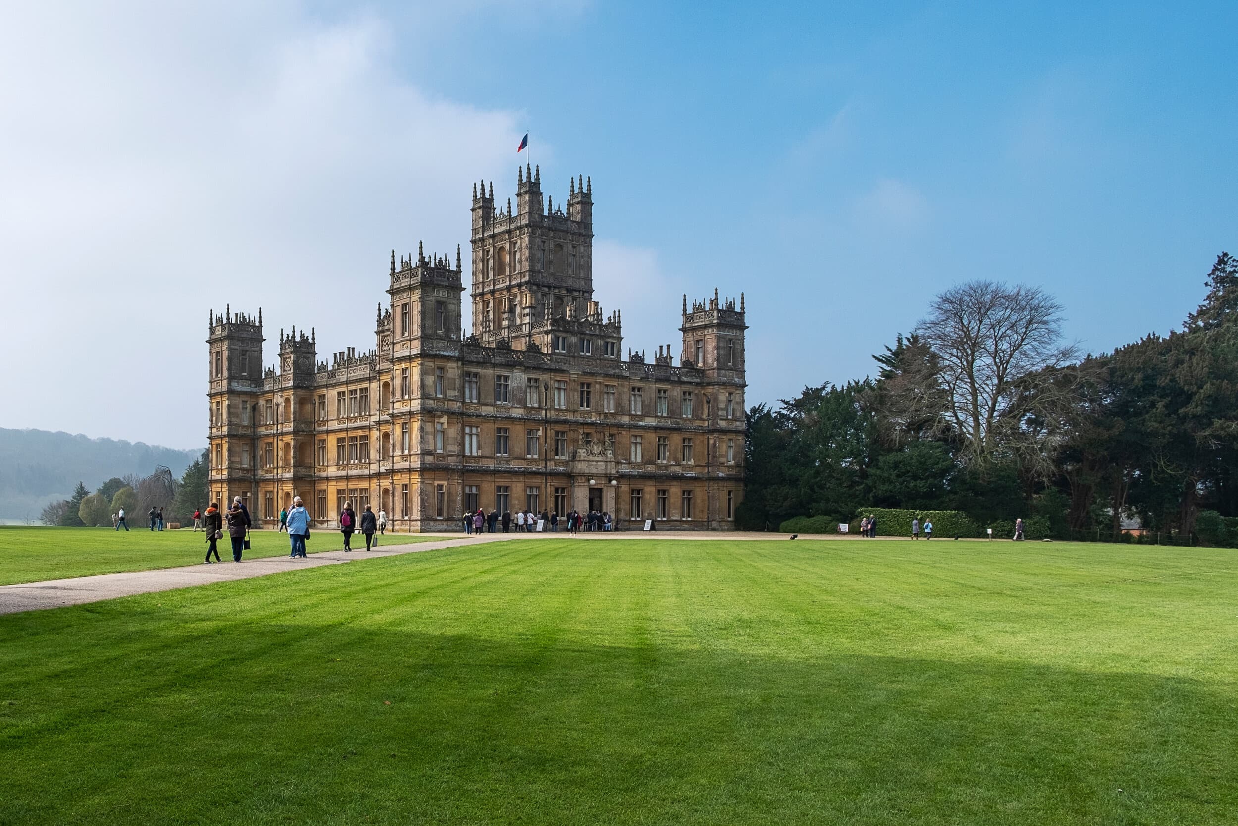 London to Highclere Castle Transfers