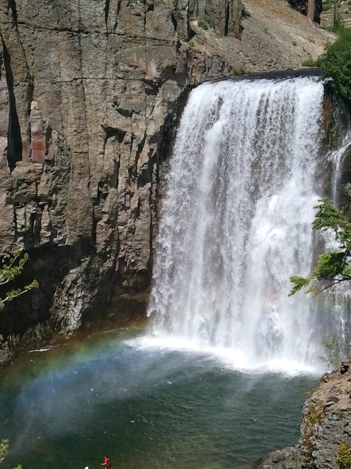 Rainbow Falls Ride