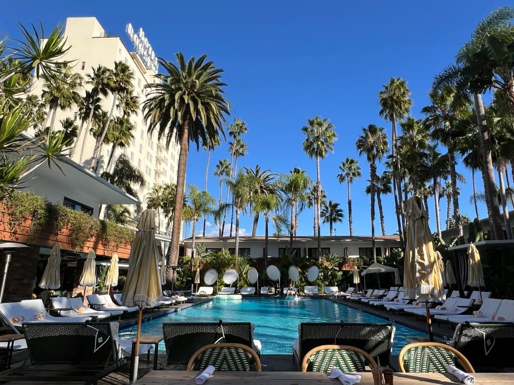 Private Gourmet Hollywood Food & Walking Tour