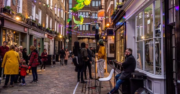 Trendy Covent Garden and Soho Walk