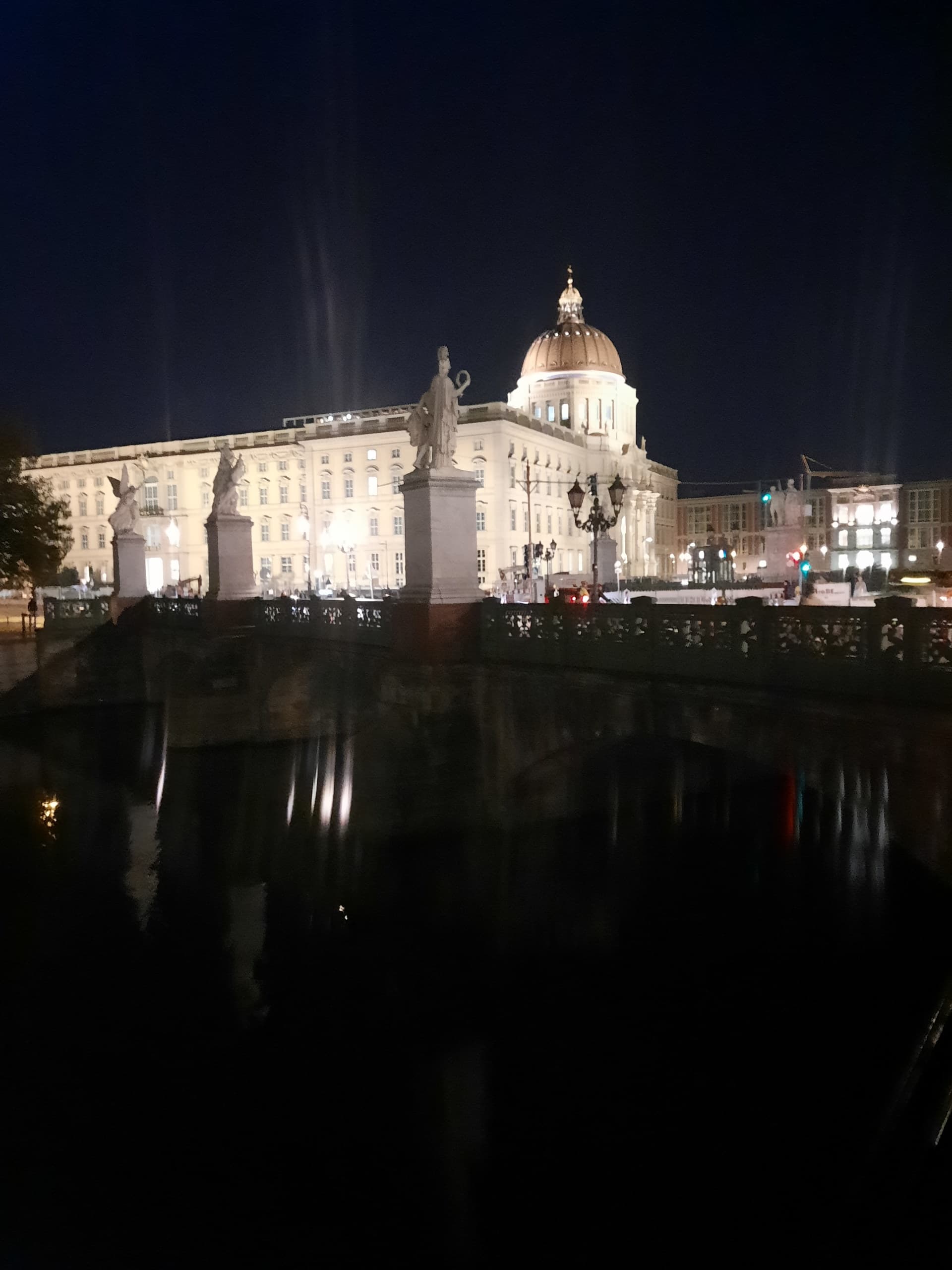 Durch Berlin zu Fuss, mit Bahn und Bus