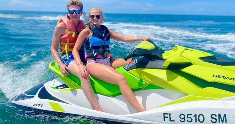 Jet Ski Rental • 1.5 Hours