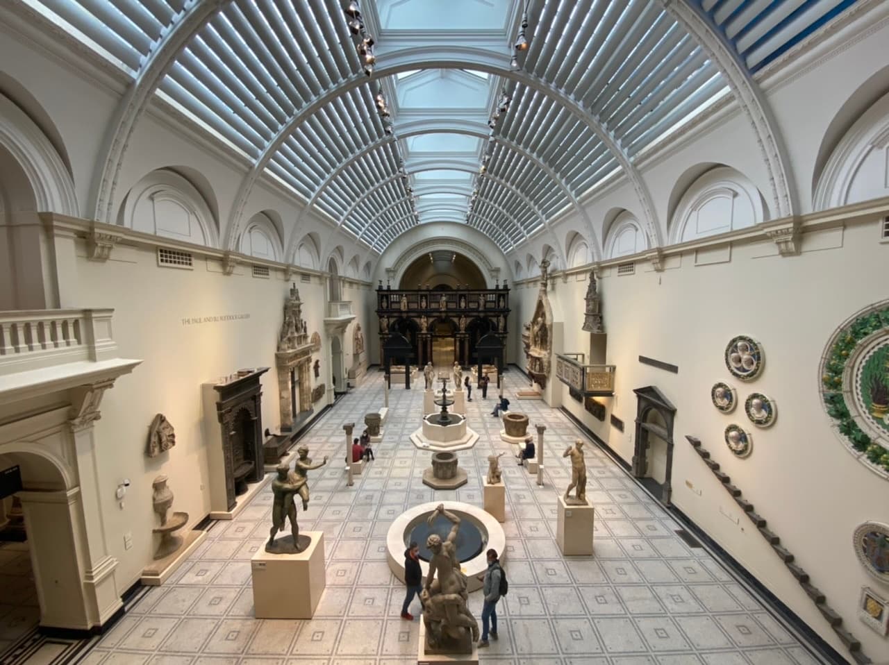 Victoria and Albert Museum: Highlights and Gems