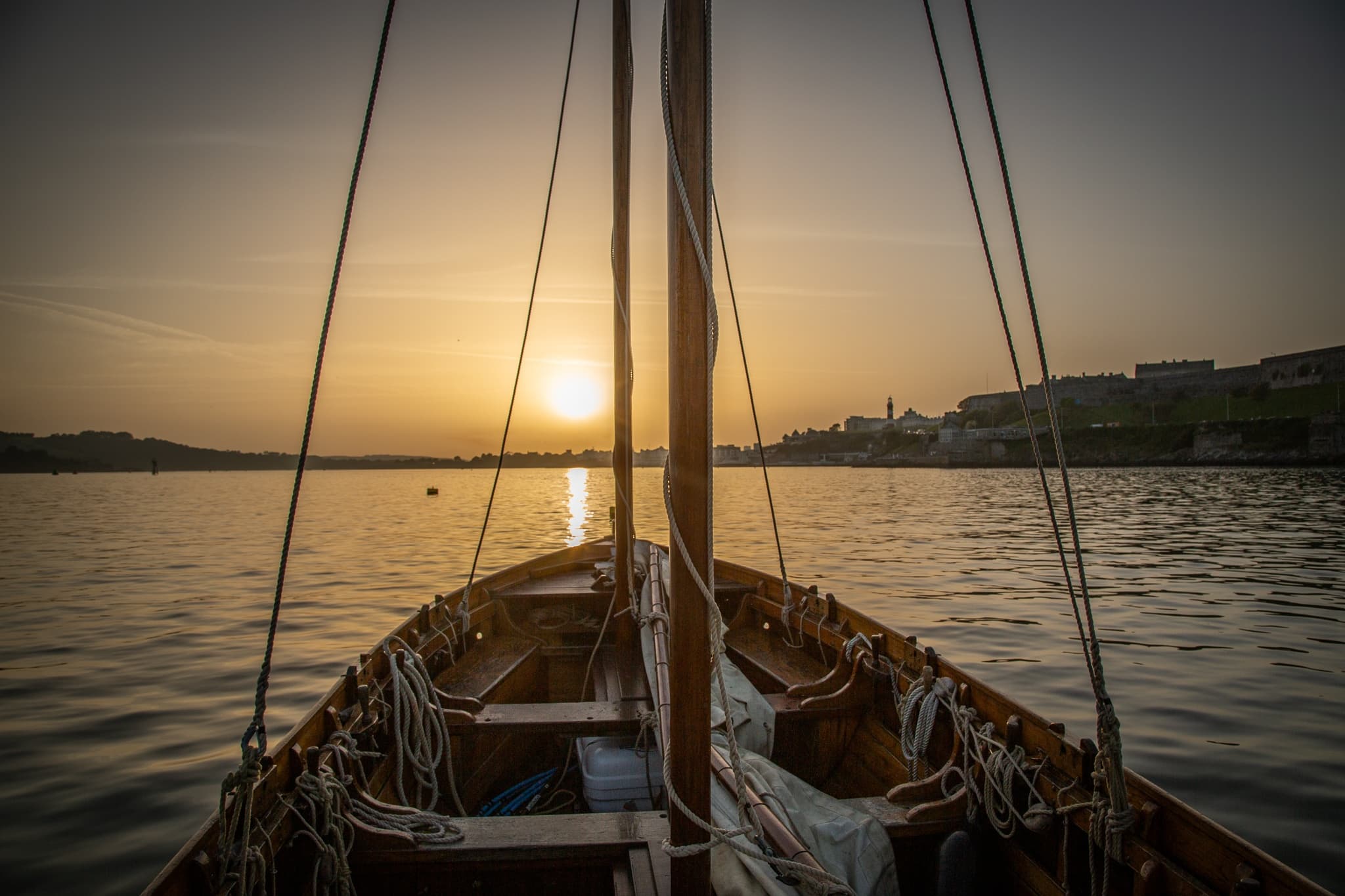 SUNSET SAIL AND SUNDOWNER IN PLYMOUTH SOUND