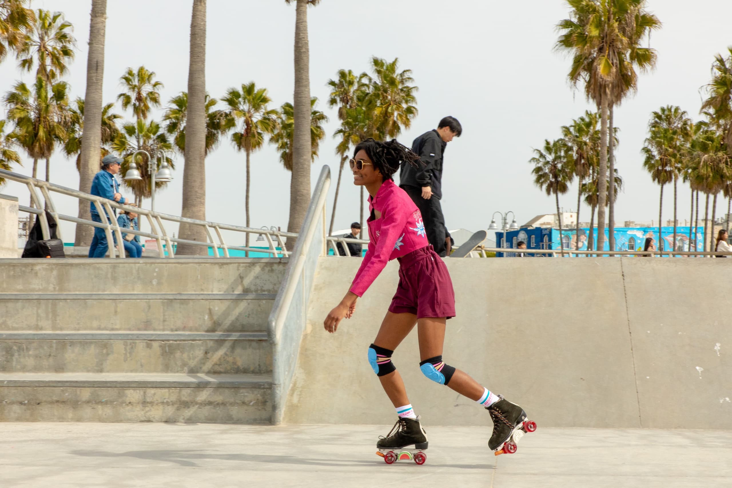 1 Hour Roller Skate Rentals - Long Beach