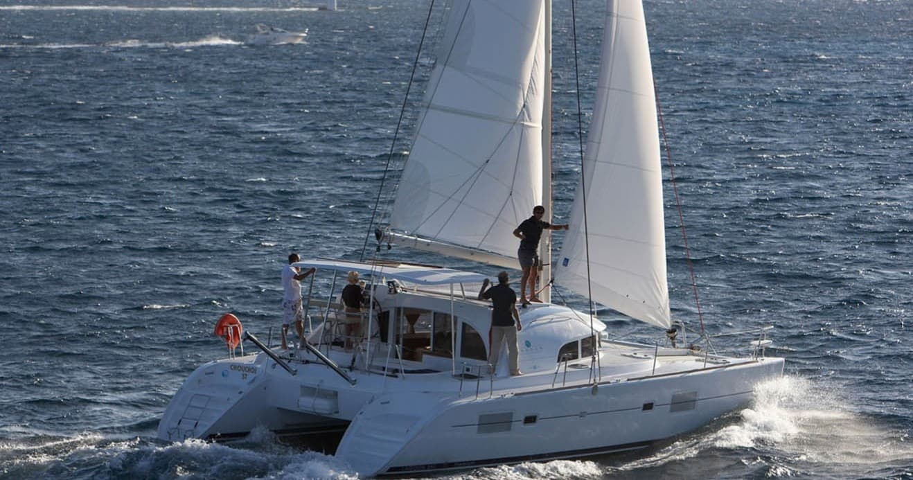 Lagoon 380  - Coronado Captain Charter