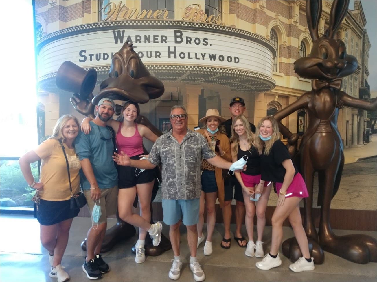A Day In Hollywood Warner Brothers and Hollywood Blvd + Lunch Tour from Orange County