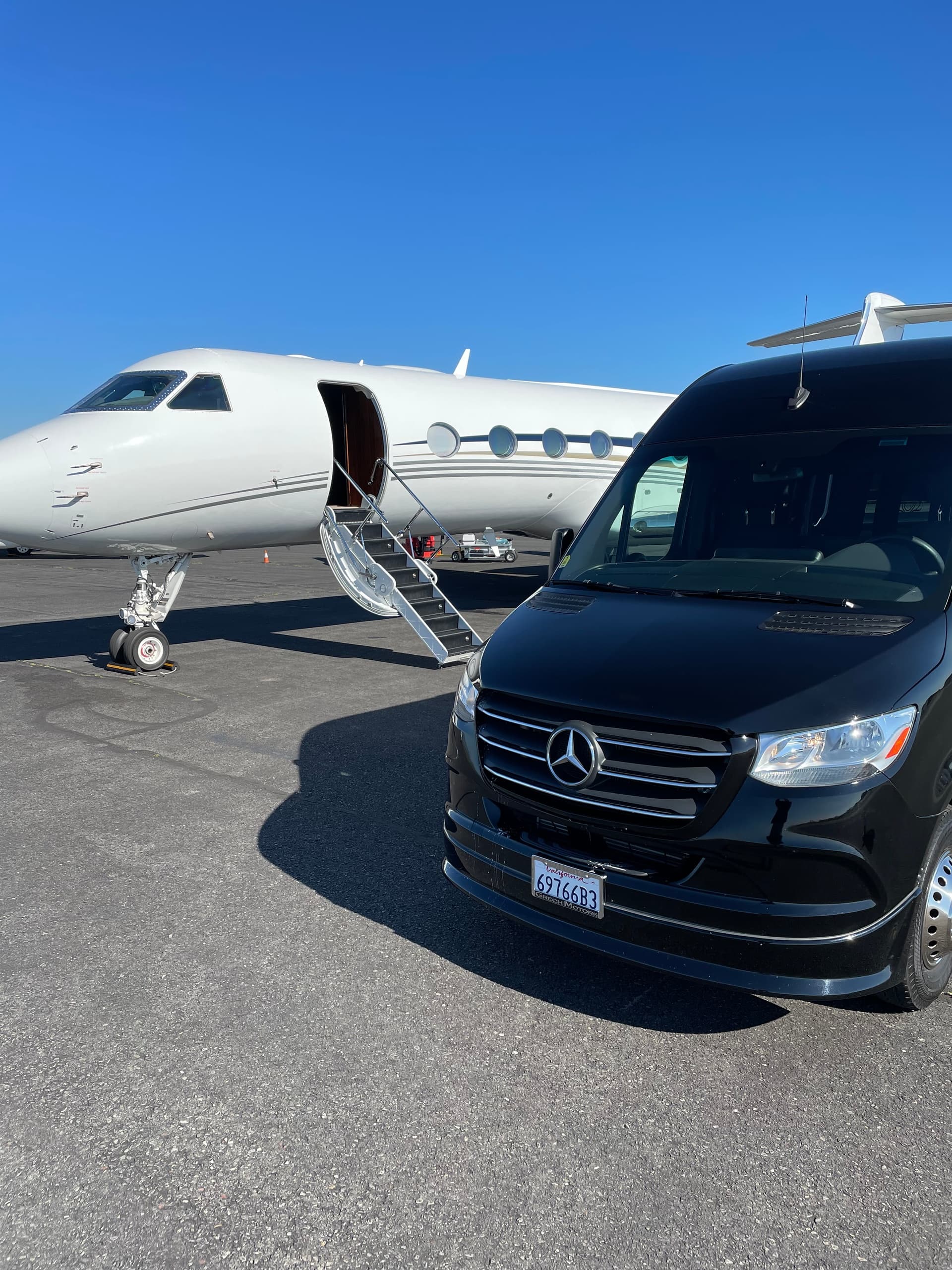 Mercedes Sprinter Airport Transfer Napa Jet Center Only