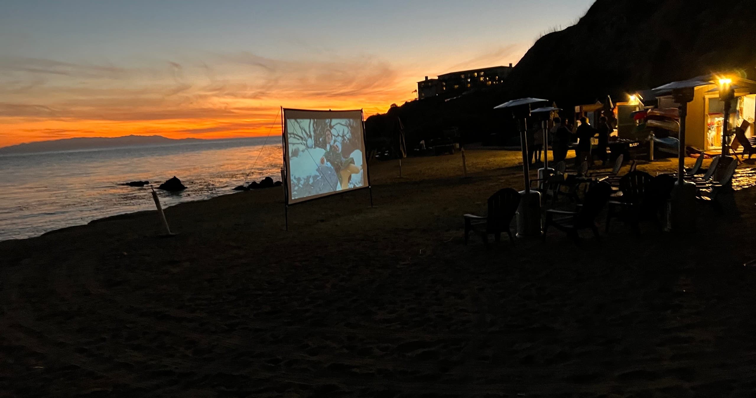 Private Beach Cove Movie Night