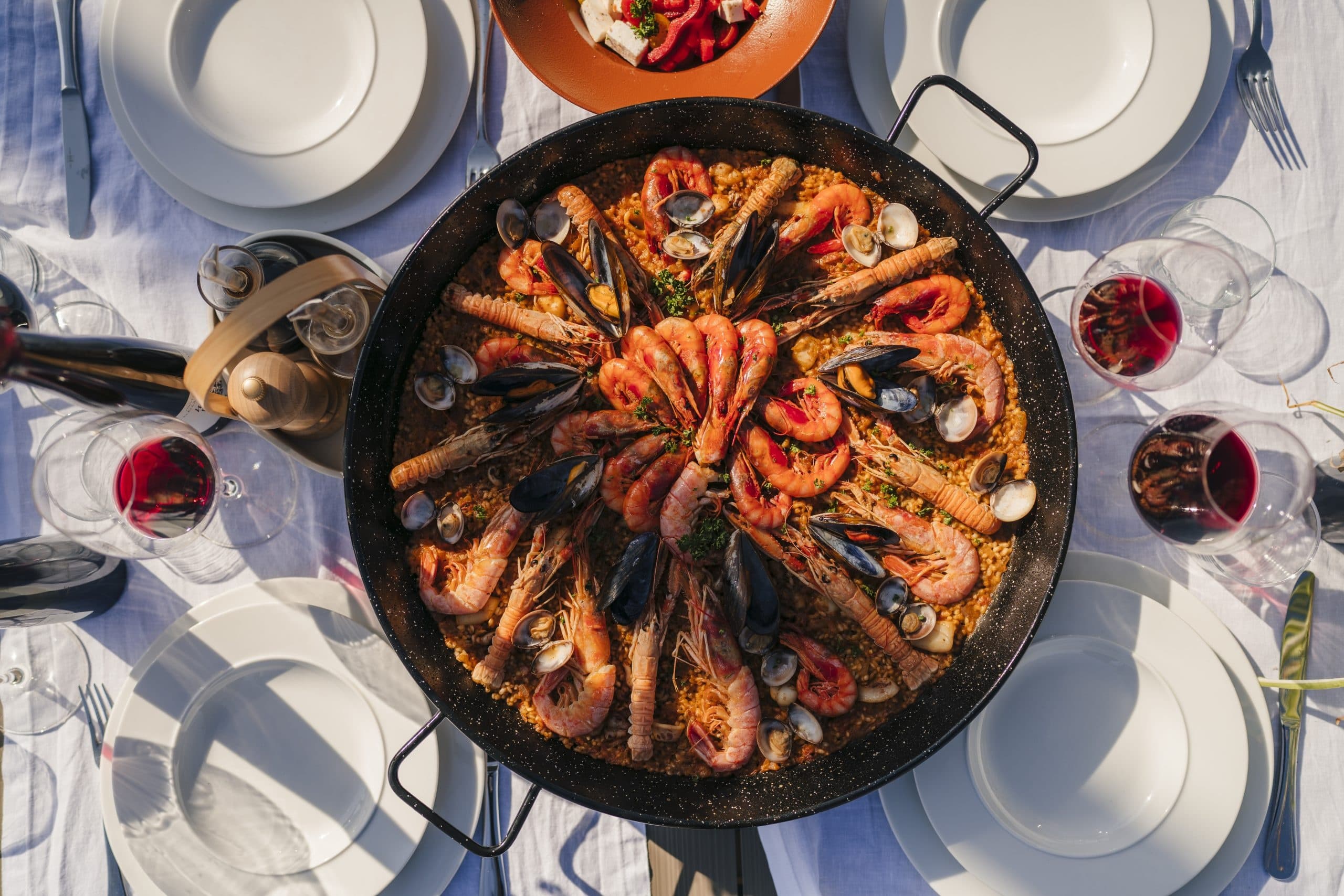 Private Paella Cooking in Alella and Wine Tasting