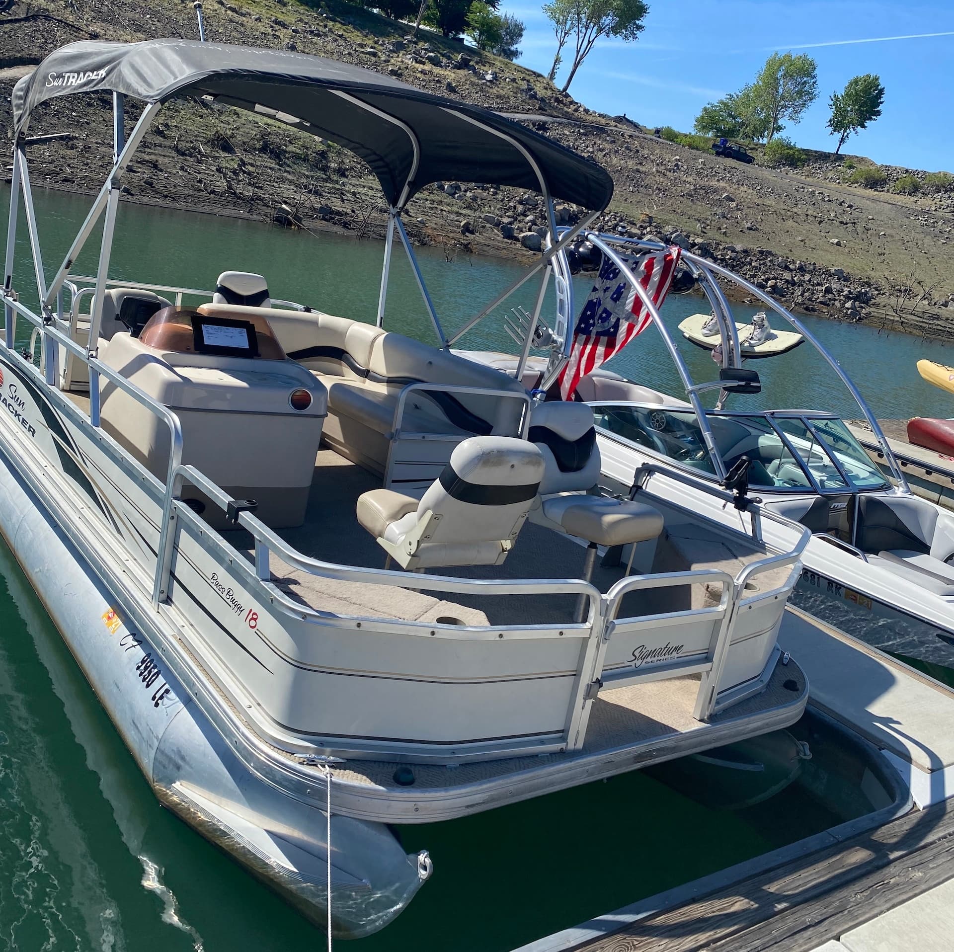 5 Person Pontoon Rental