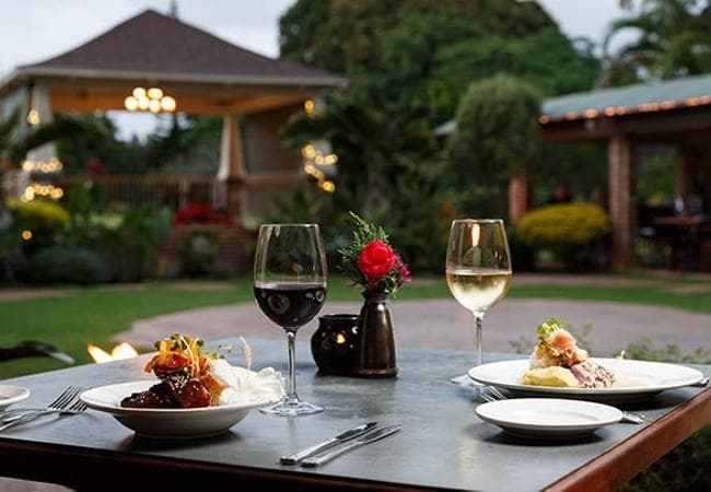 Manor House Experience with Round-Trip Transportation