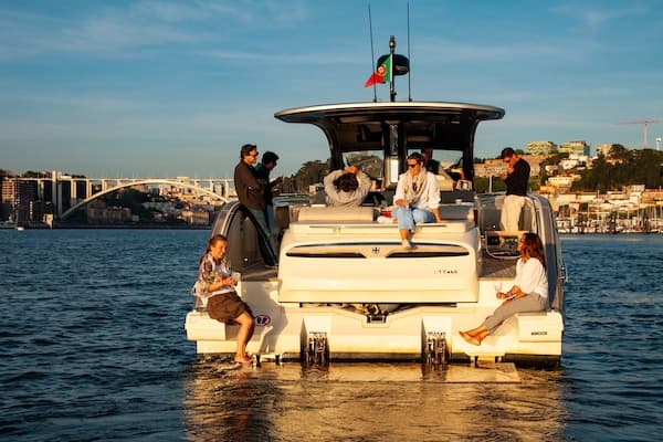 3h Passeio Exclusivo pelo rio Douro - Luxury Boat Tour