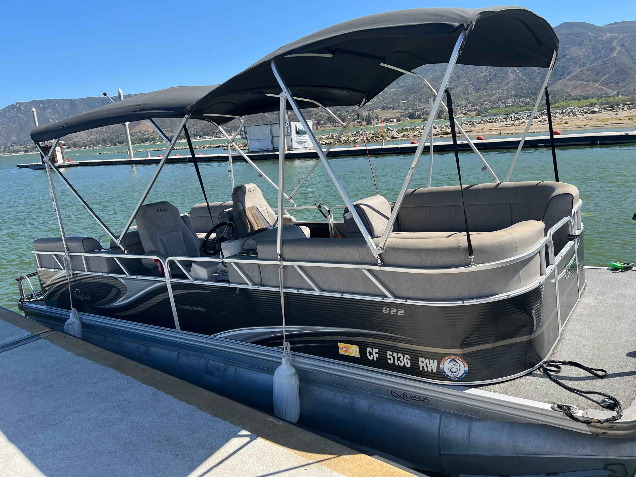 Qwest Luxury Series 822 RLS Rental