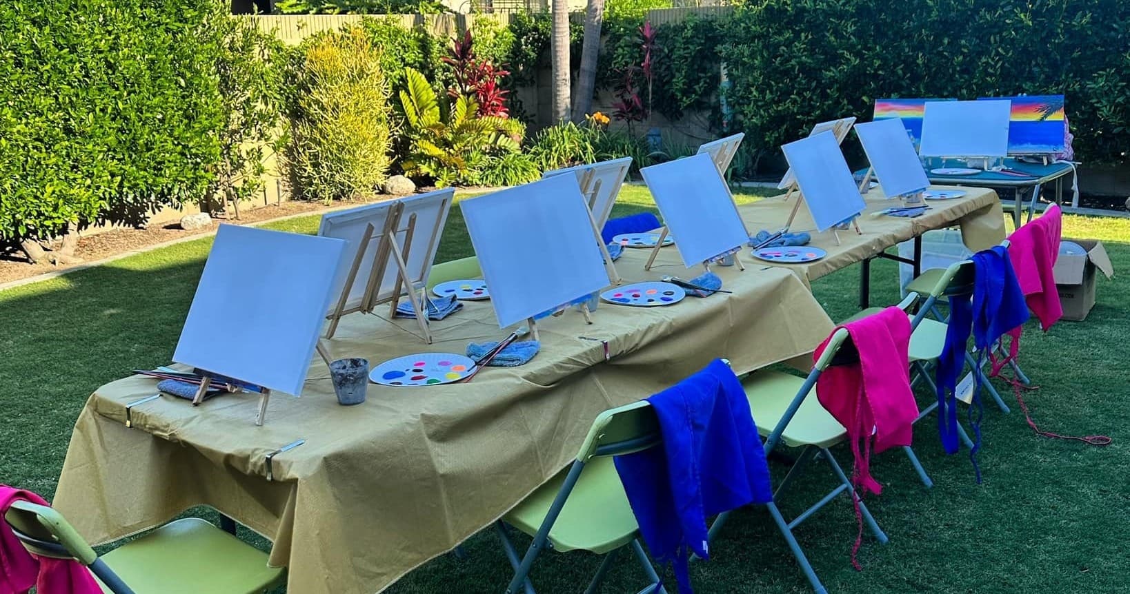 Fast & Friendly Paint and Sip Party