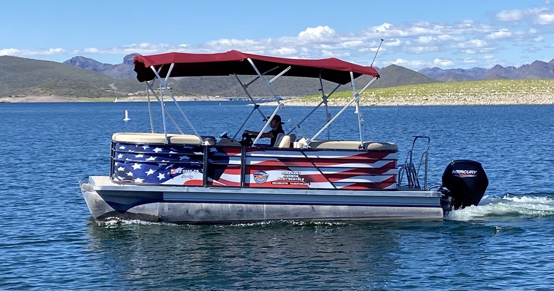 115 Hp Pontoon Boat - Scooby