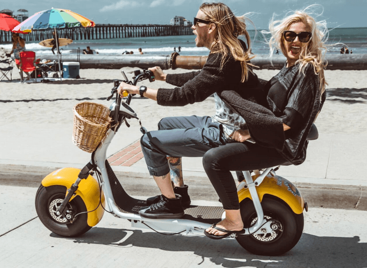 Adult Tandem Rides $100HR/$150 2HR