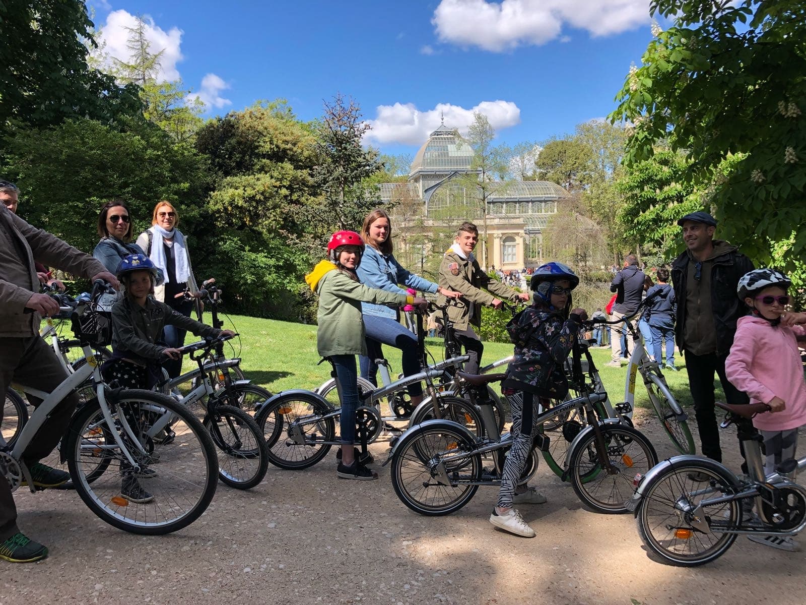 Retiro y Madrid Monumental en Bicicleta – Tour en grupo de 2 horas