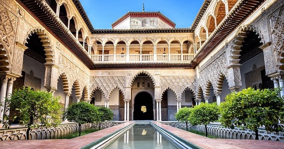 Recorrido a pie por los puntos destacados de Sevilla. Tour Privado