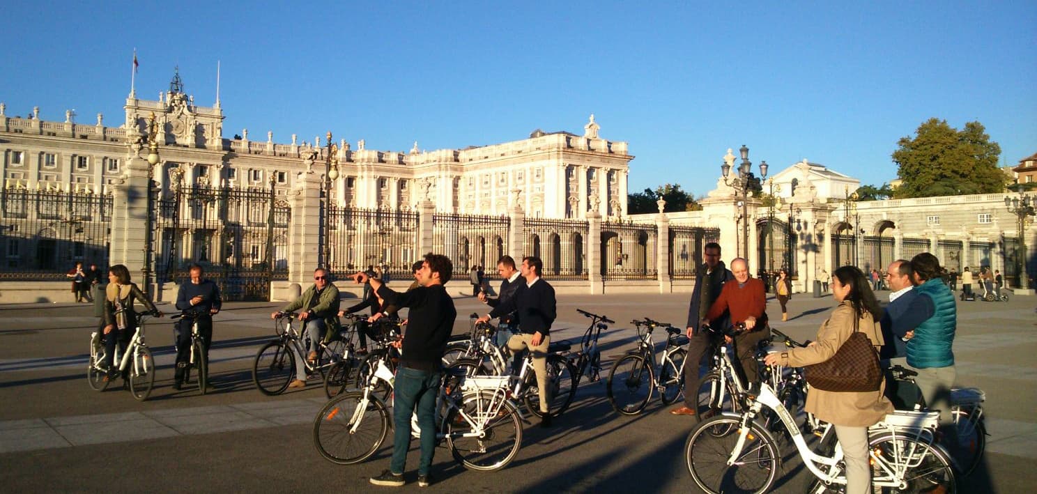 Tour Nocturno en Bicicleta Eléctrica