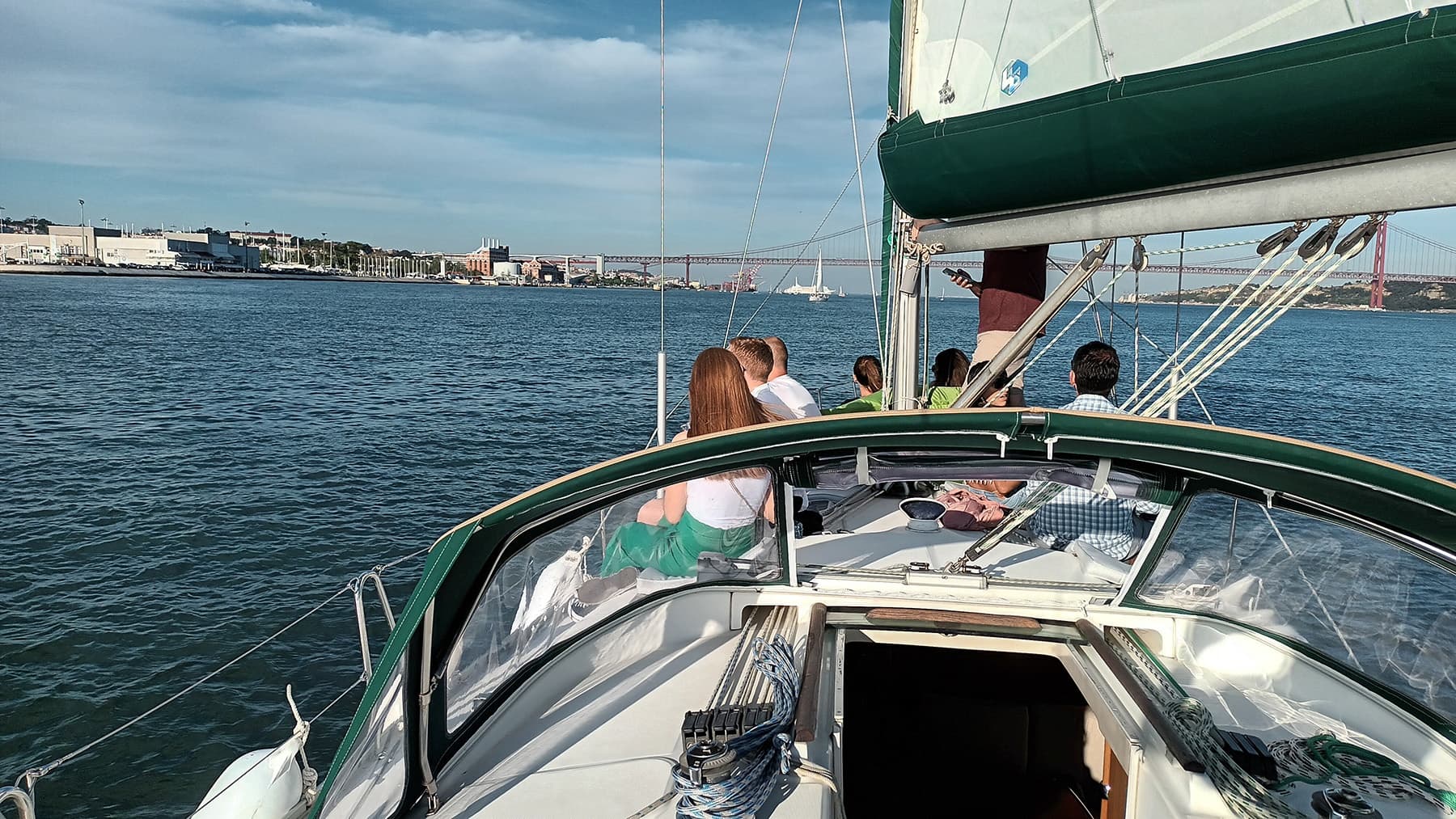 Passeio à vela durante o dia - Tour Privado