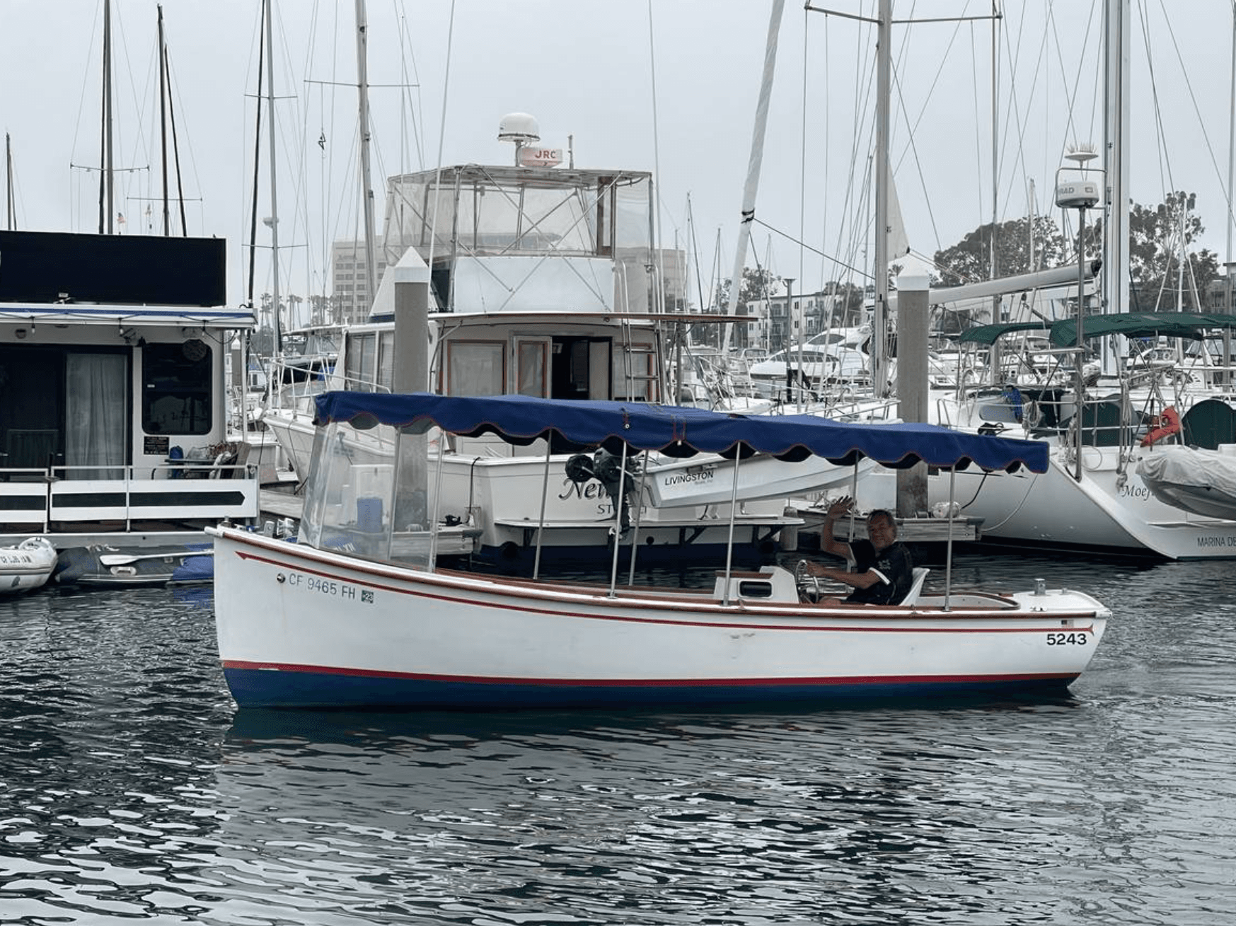 12 Person Duffy Boat Rental