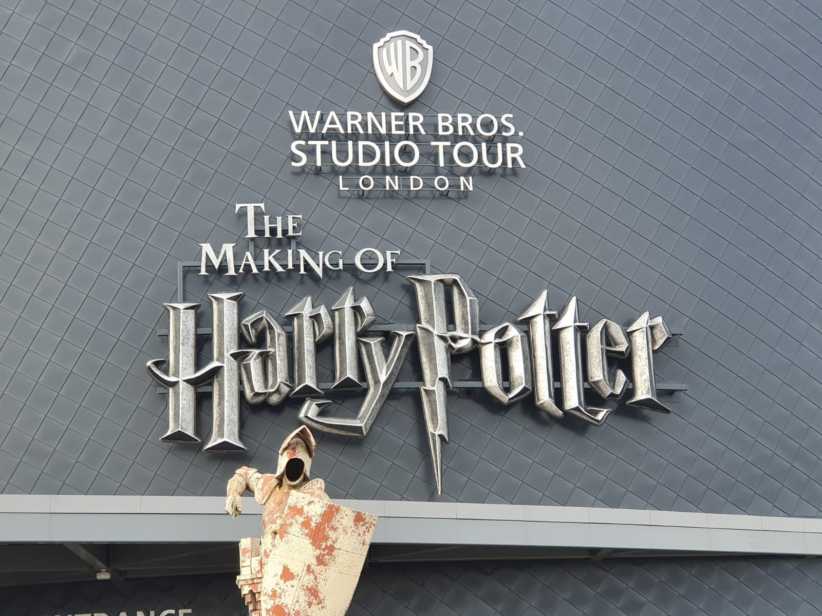 London to Harry Potter Warner Bros. Studio Transfers (one way)