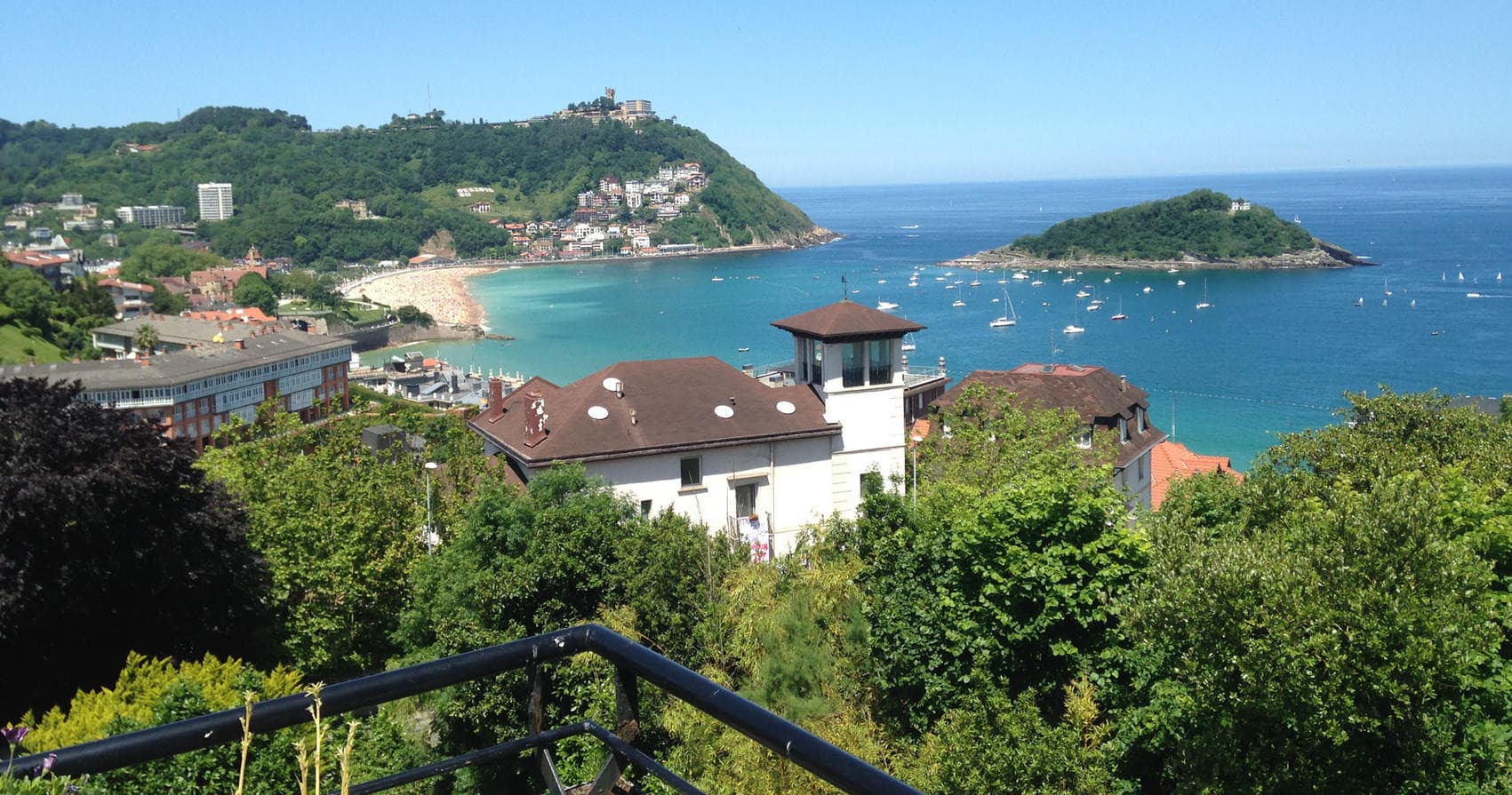 A Perfect Start to your San Sebastian Visit City/Cultural Tour