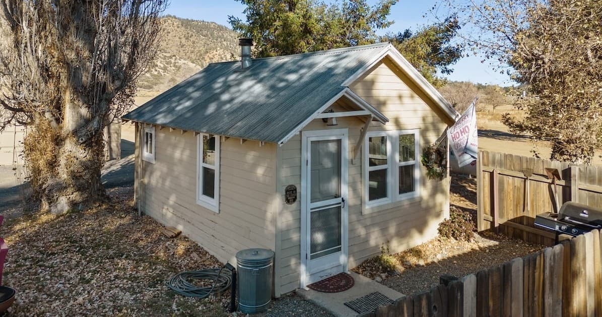 North Fork Ranch Stargazing Bunkhouse
