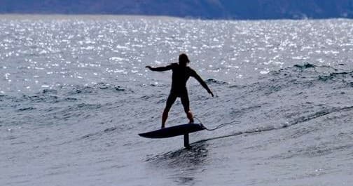 Foil Surfing