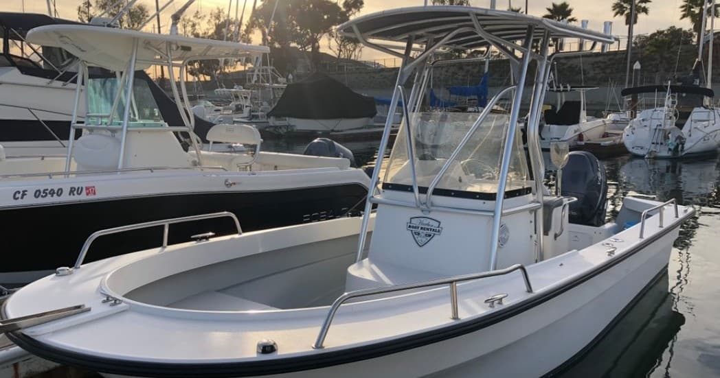 3/4 Day - 21' Maritime Center Console Rentals