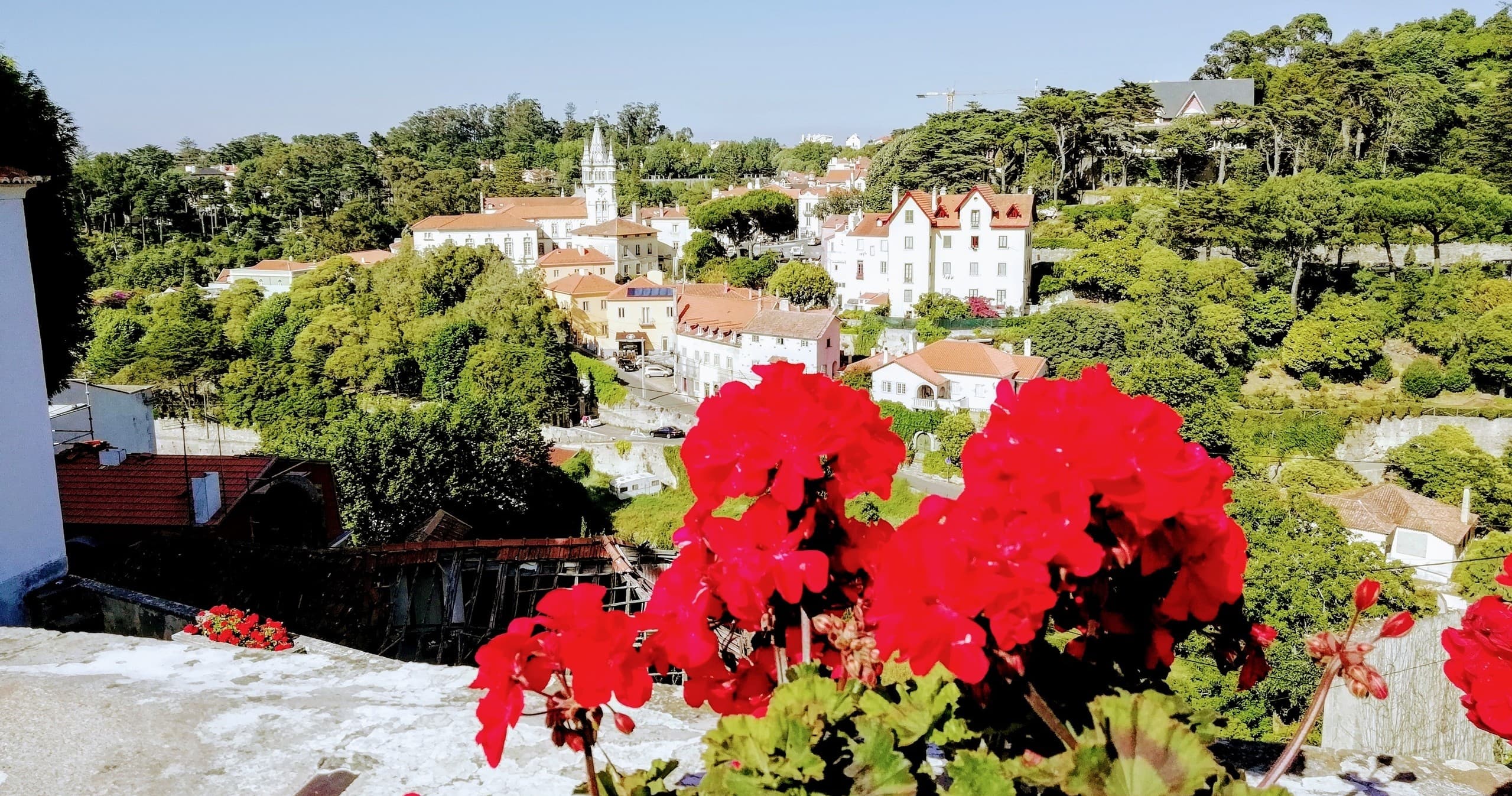 Sintra World Heritage and Cascais Village Tour