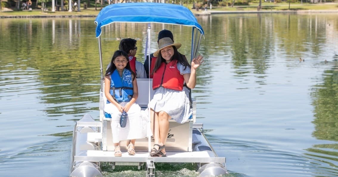 Mini Pontoon Rental