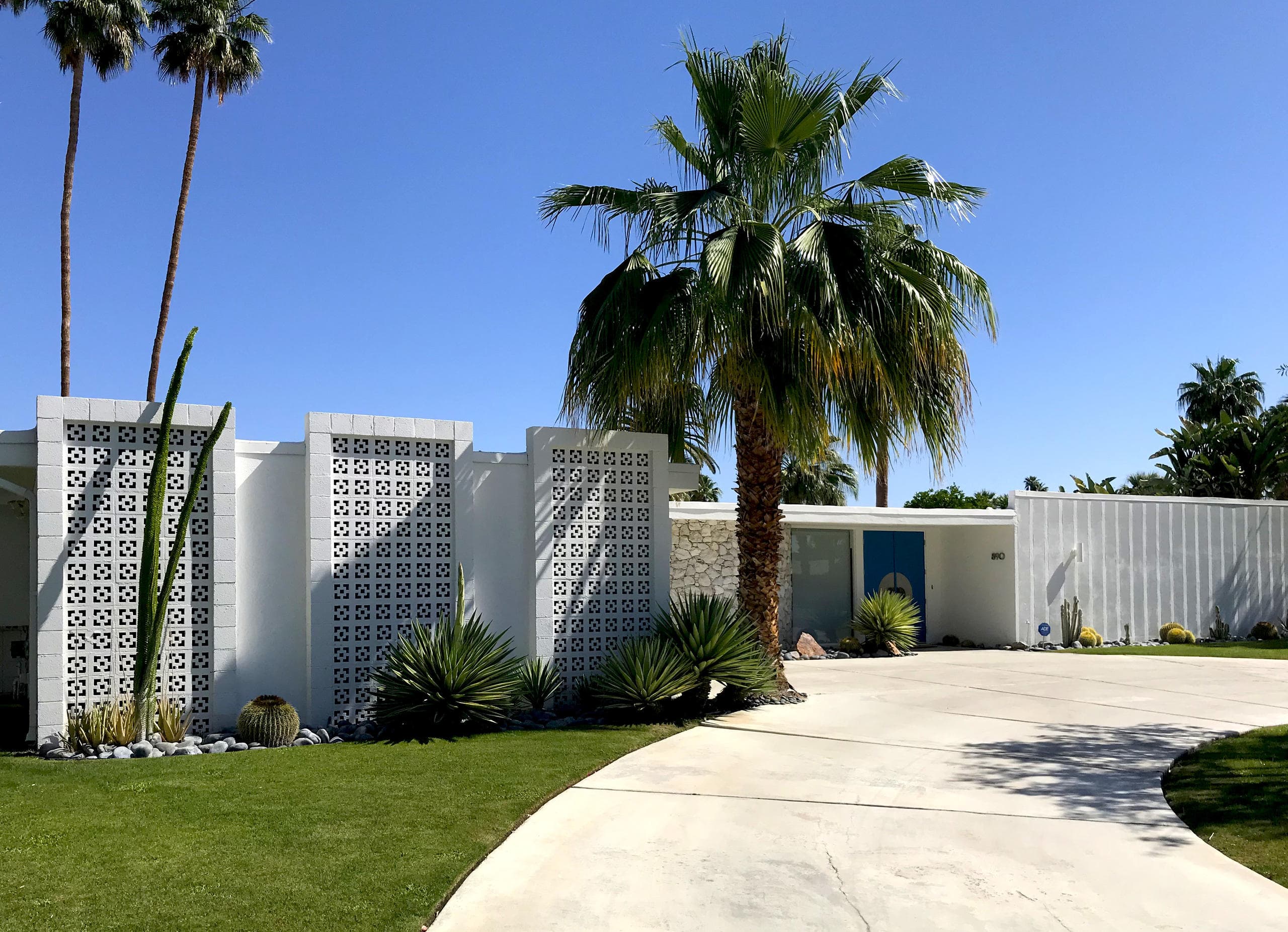 Essential Palm Springs Tour
