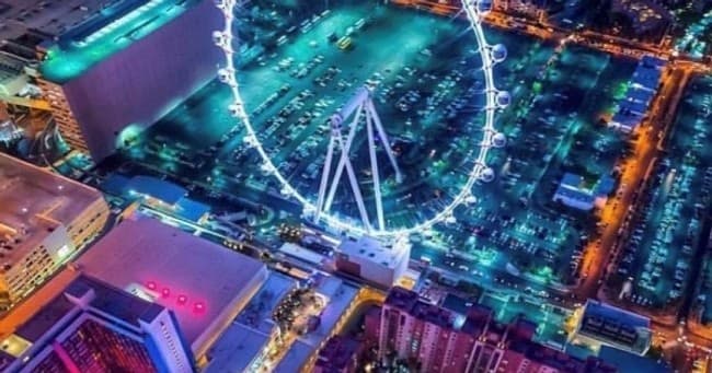 LINQ Promenade: Tickets to Icebar