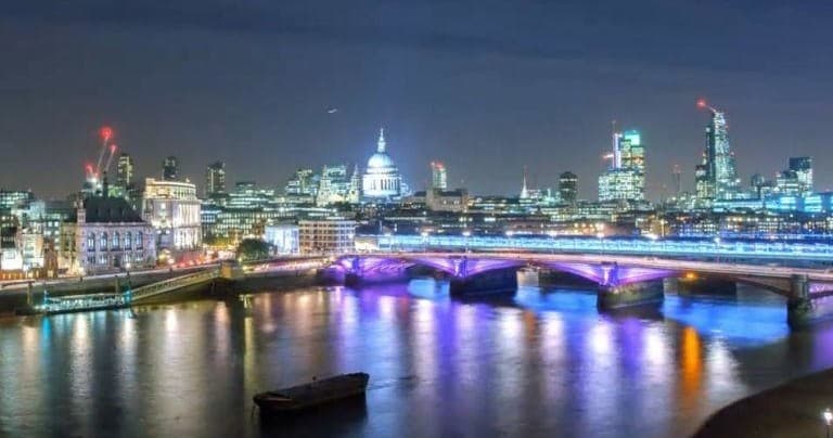 Light Up London: Private 2-Hour Night Tour
