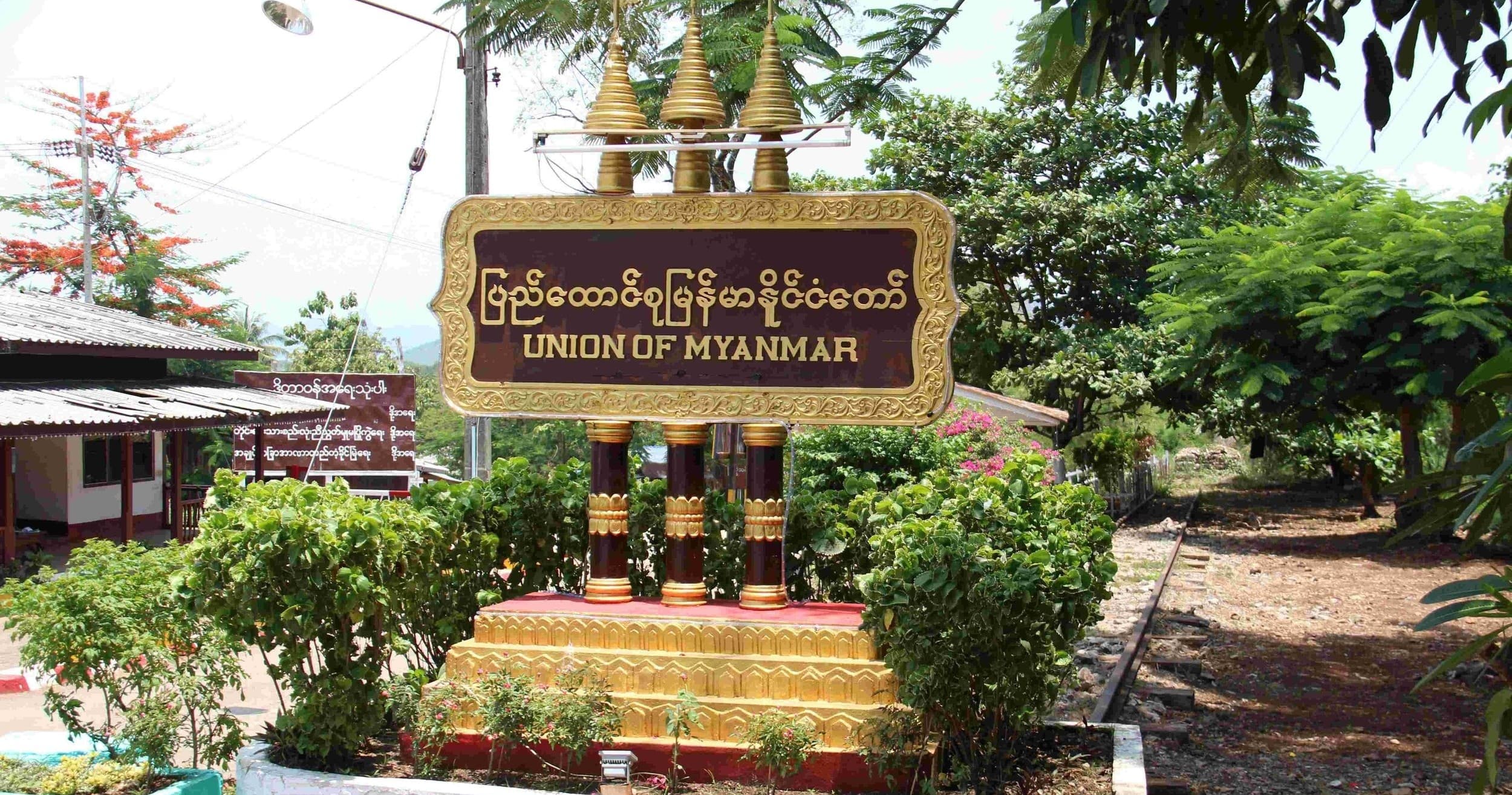 BURMA-THAILAND RAILWAY - 5 Days in the Footsteps of the Railway POWs