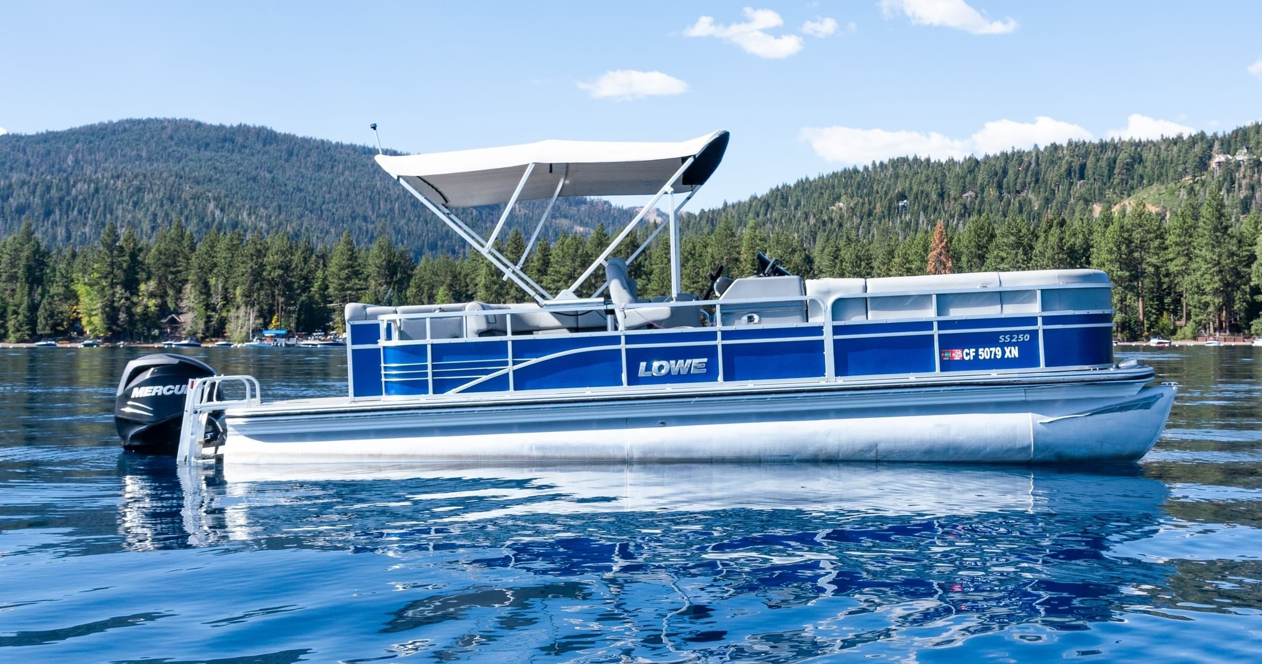 Rent a 25' Pontoon