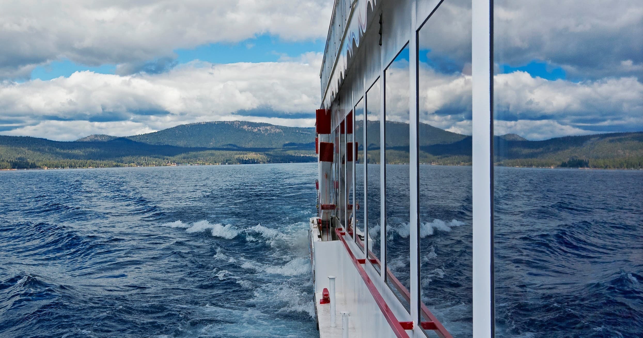 Shoreline Brunch Cruise