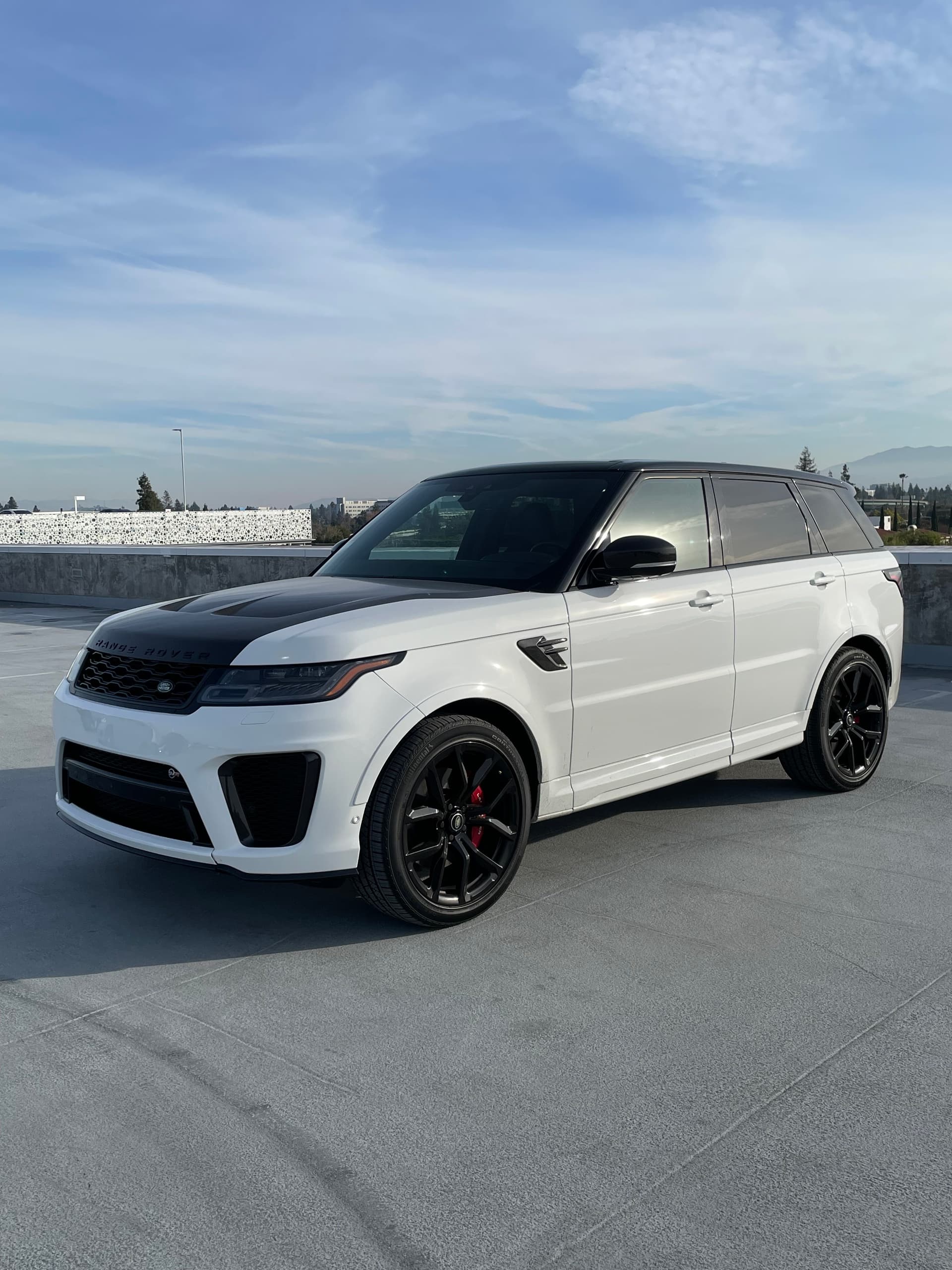 2022 Range Rover Sport SVR
