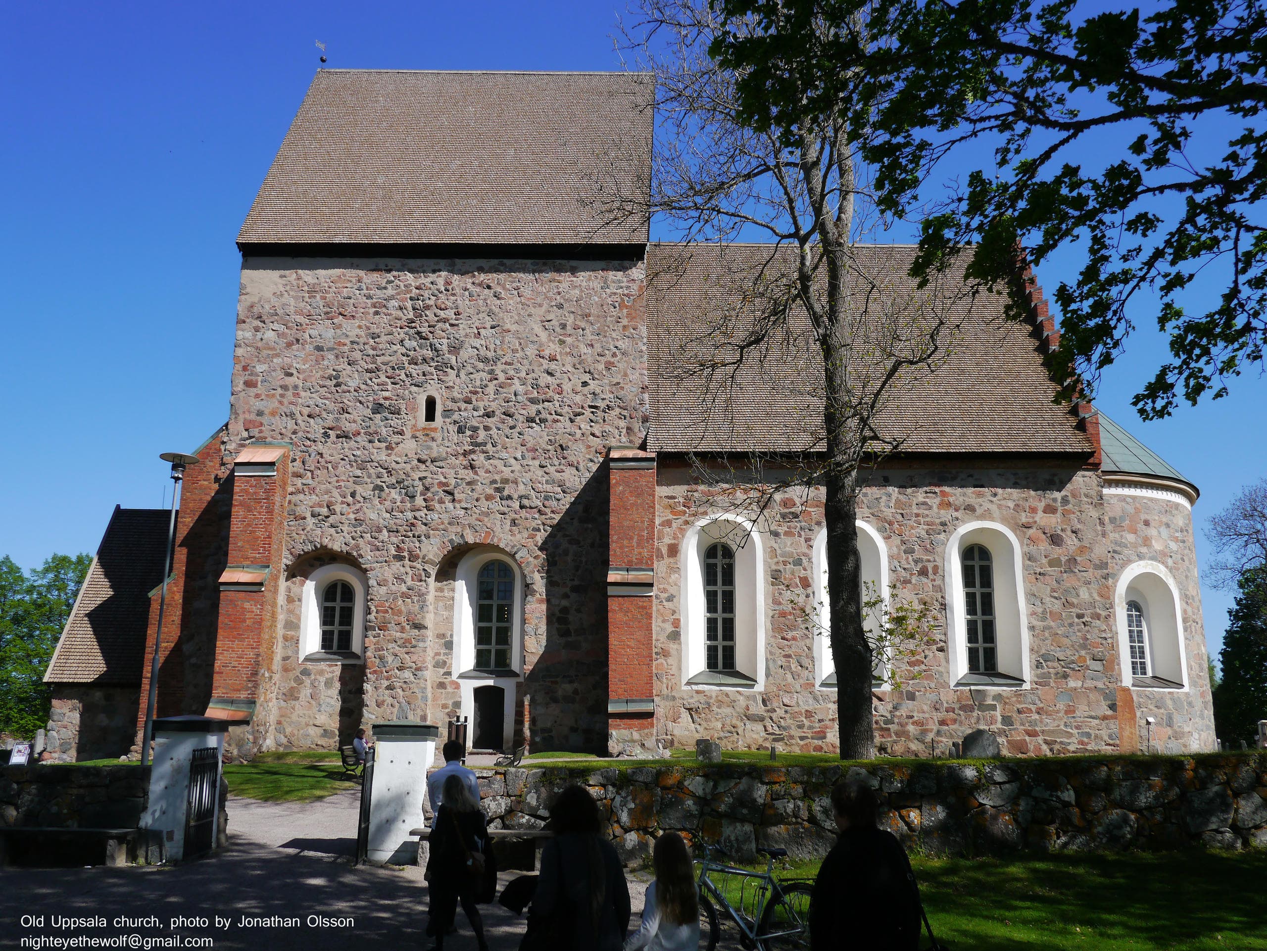 Private Day Tour to Uppsala and Old Uppsala burrial site