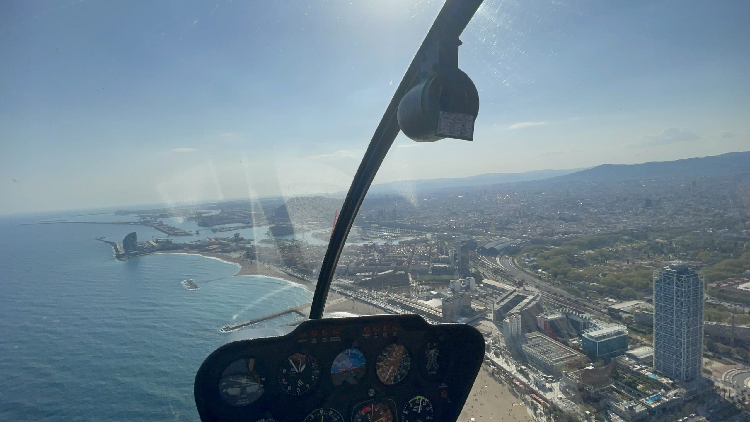 TOUR EN HELICÓPTERO  + VELERO