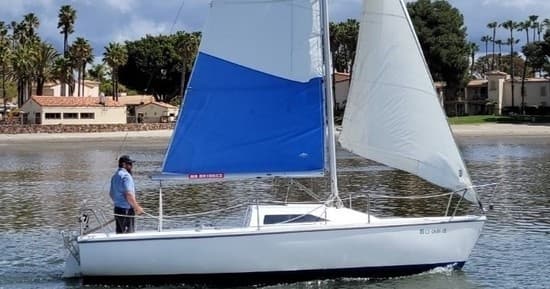 22’ Capri Sailboat