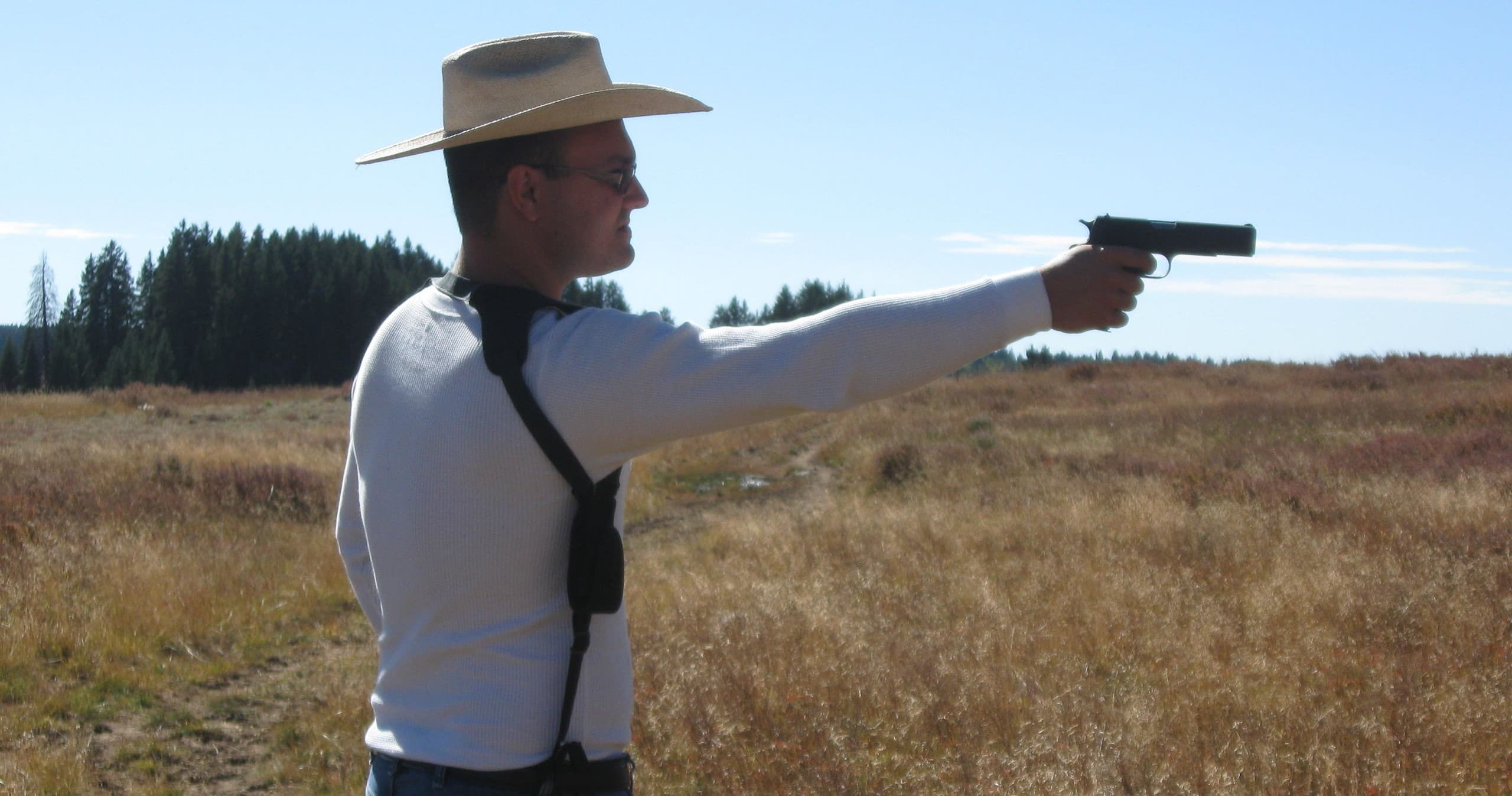 Pistol Target Shooting