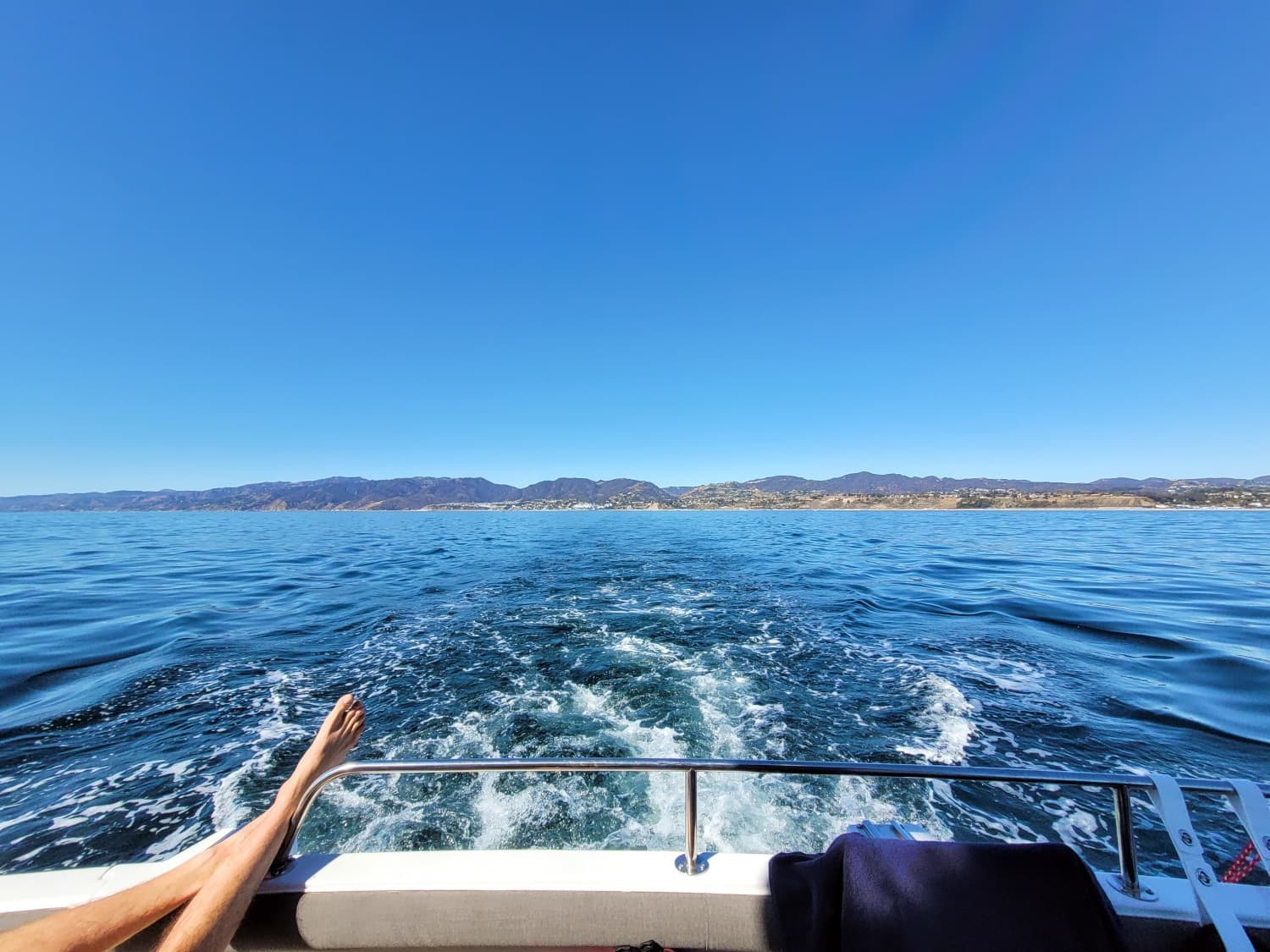 40ft 'Calico' 6 Hour Malibu Voyage