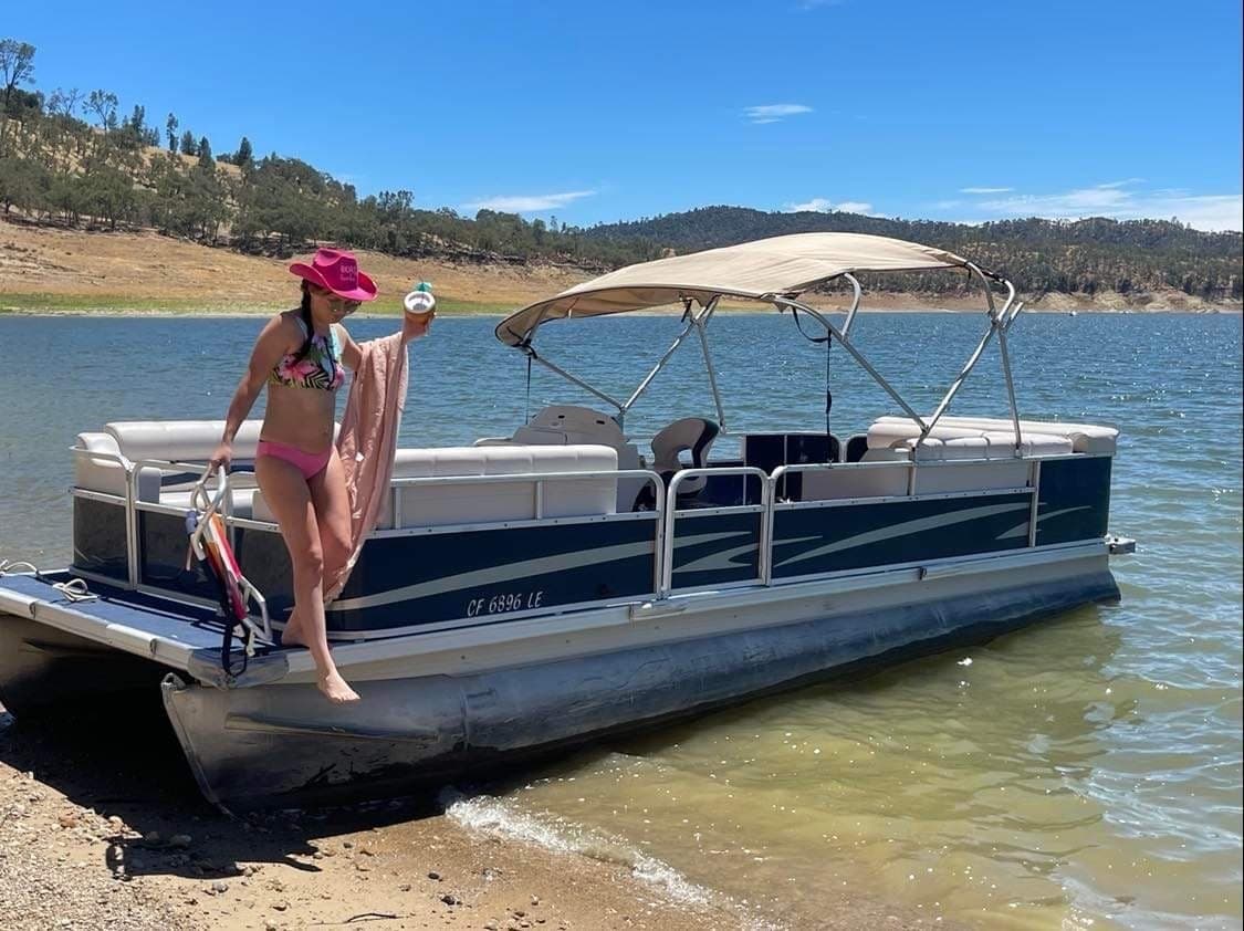 12 Person Pontoon