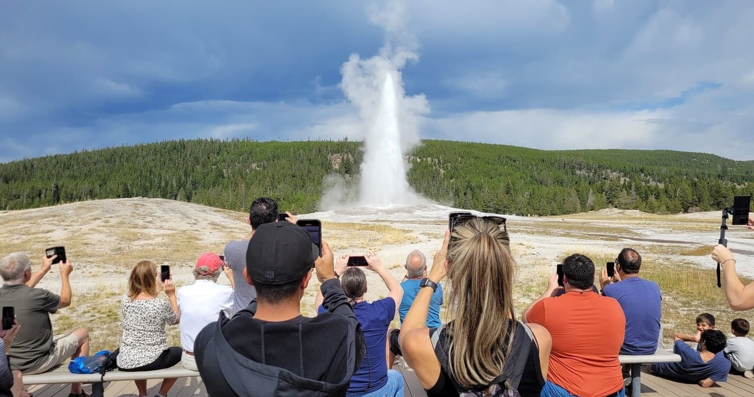 Yellowstone Private Tour